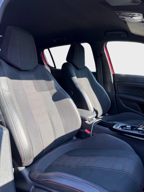 PEUGEOT 308 1.5 BLUE HDI 130 GT LINE / CAMERA / CARPLAY
