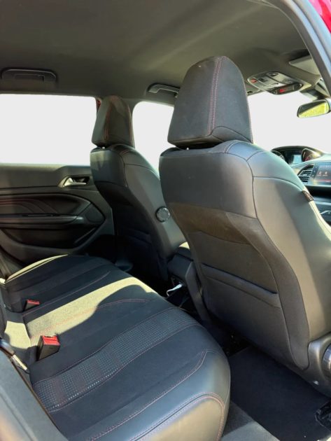 PEUGEOT 308 1.5 BLUE HDI 130 GT LINE / CAMERA / CARPLAY