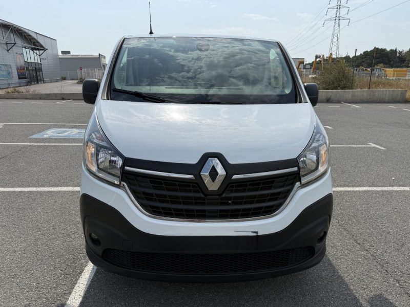 RENAULT TRAFIC L1H1 2.0 145
