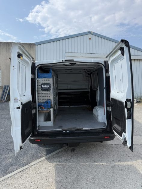 RENAULT TRAFIC L1H1 2.0 145