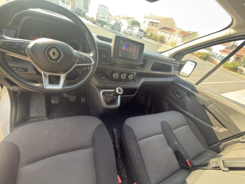 RENAULT  TRAFIC L2H1 2.0 150