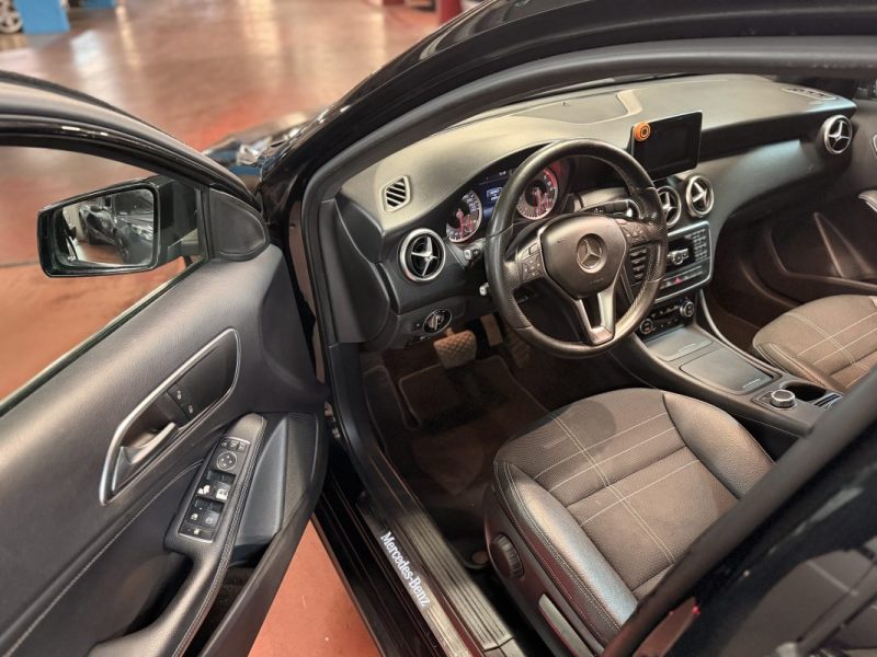 MERCEDES CLASSE A A200 CDI INTUITION BA 