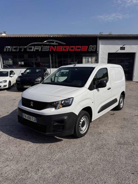PEUGEOT PARTNER 1.5 BLUE HDI 100 TVA RECUPERABLE 3 PLACES ECRAN