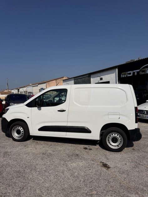 PEUGEOT PARTNER 1.5 BLUE HDI 100 TVA RECUPERABLE 3 PLACES ECRAN