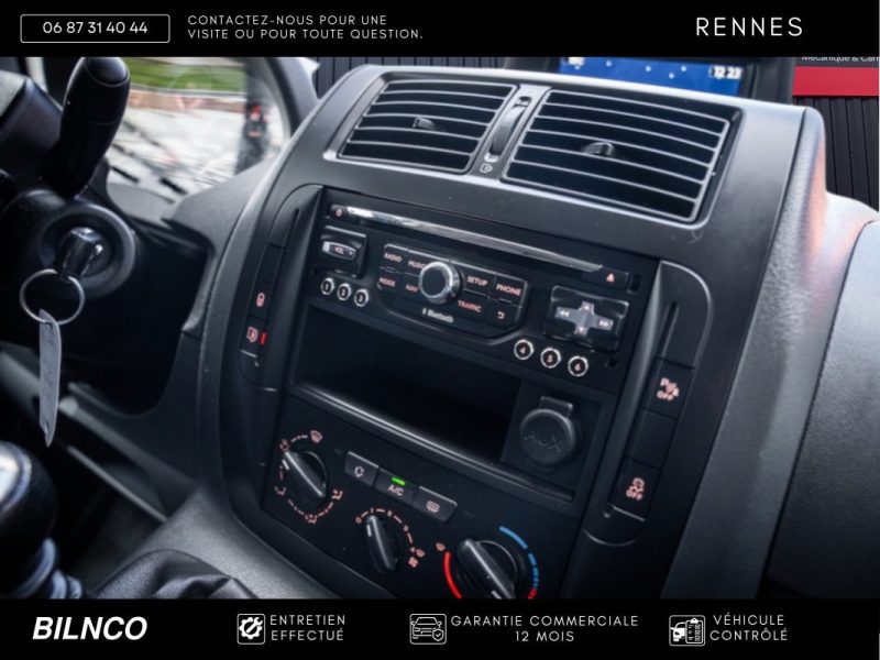 Peugeot Expert L1H1 2.0 HDI 128ch / 1ère main / TVA récupérable / Ecran Navteq 2 / Bluetooth / Radar