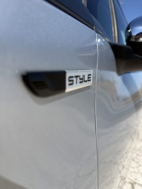 PEUGEOT 208 1.2 VTI 82 STYLE 2014