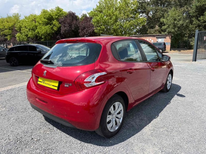 PEUGEOT 208 ACESS 1L6 HDI 90 CHX 
