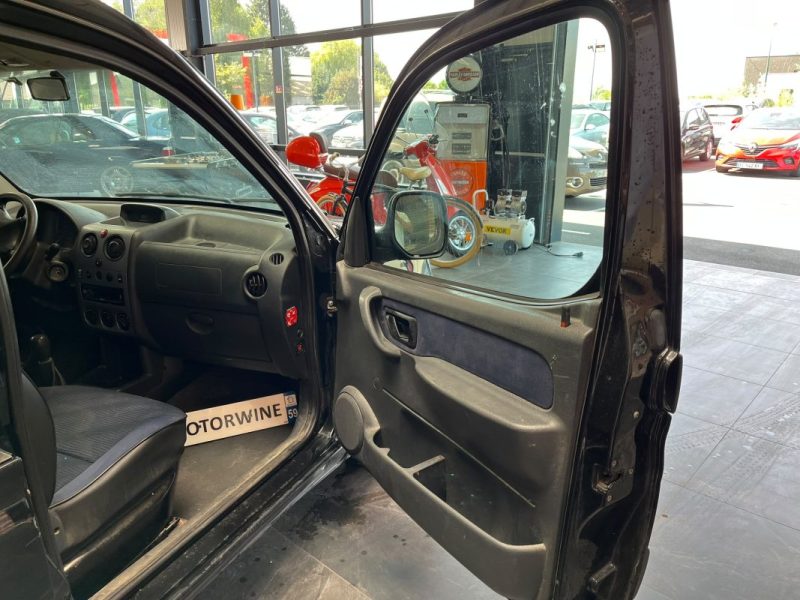 🚗 PEUGEOT PARTNER CONFORT 1.6 HDi 75 Ch 🔗 Attelage