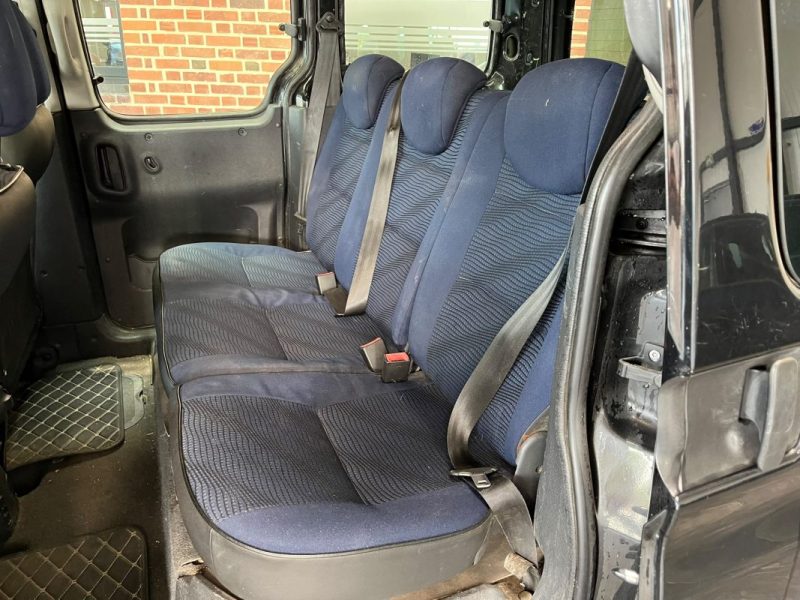 🚗 PEUGEOT PARTNER CONFORT 1.6 HDi 75 Ch 🔗 Attelage