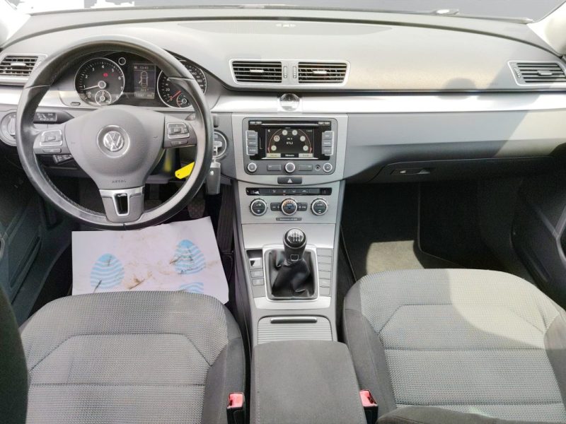 VOLKSWAGEN PASSAT VII  1.4 TSI 122 DESIGN EDITION