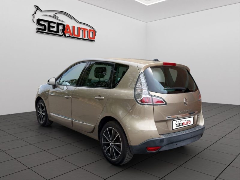 RENAULT SCENIC III 1.5 DCI 110 BOSE EDC