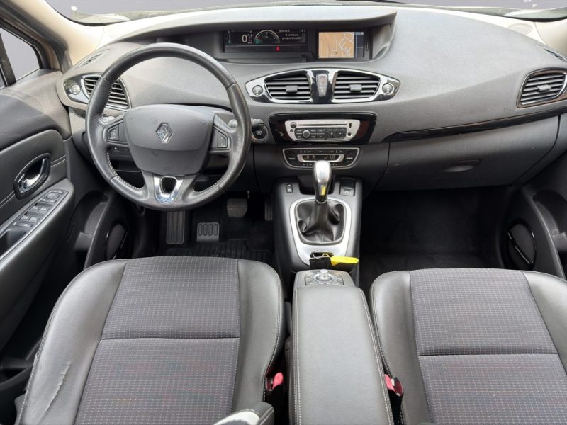 RENAULT SCENIC III 1.5 DCI 110 BOSE EDC