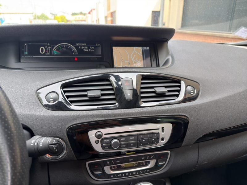 RENAULT SCENIC III 1.5 DCI 110 BOSE EDC