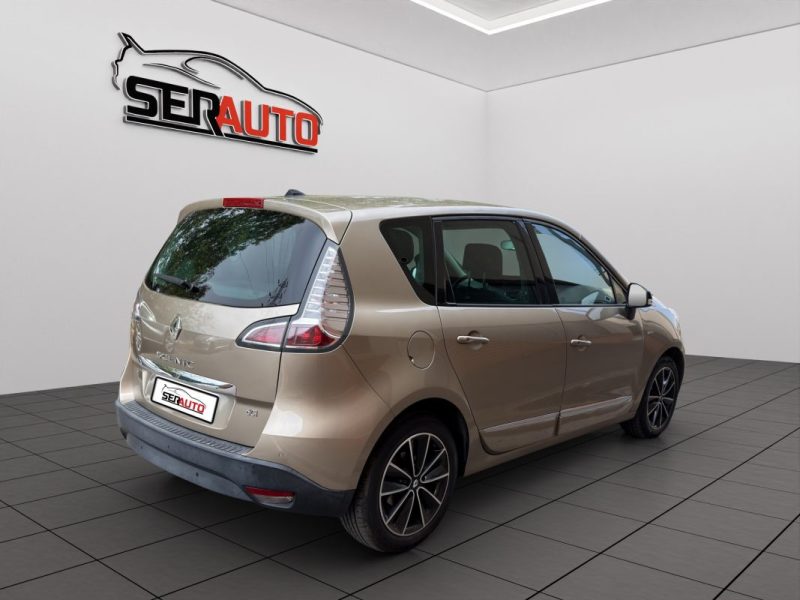 RENAULT SCENIC III 1.5 DCI 110 BOSE EDC