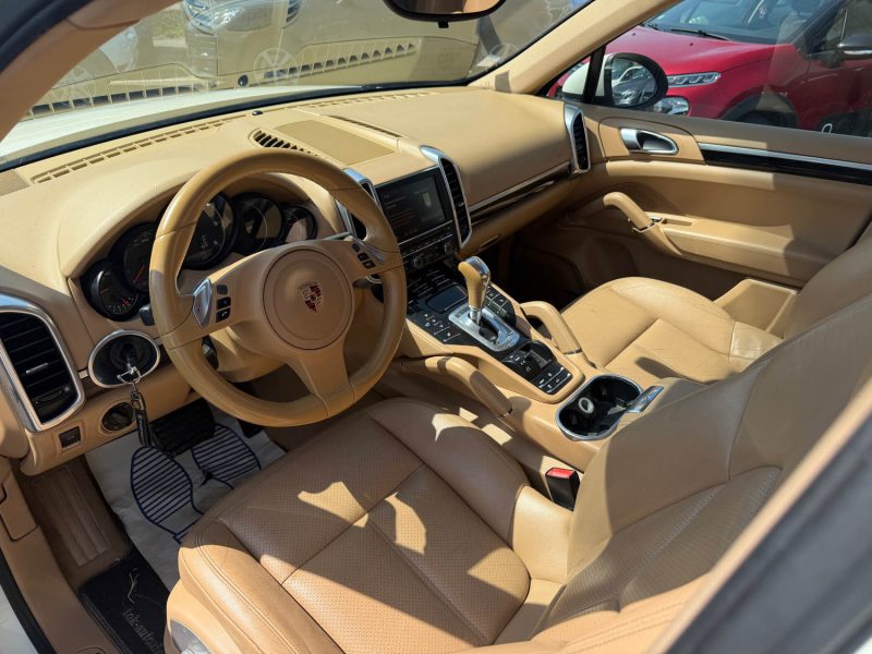 PORSCHE CAYENNE 3.0D V6 240CH TIPTRONIC S TOIT OURVANT GARANTIE 