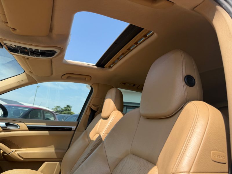 PORSCHE CAYENNE 3.0D V6 240CH TIPTRONIC S TOIT OURVANT GARANTIE 