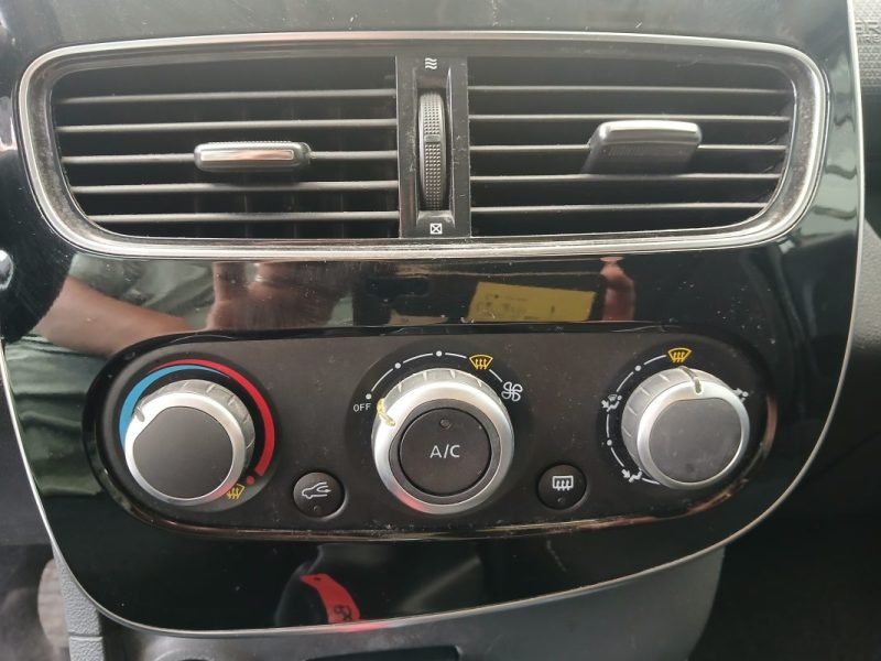 RENAULT CLIO 4   0.9i - TCE 90 CV   Limited 2018