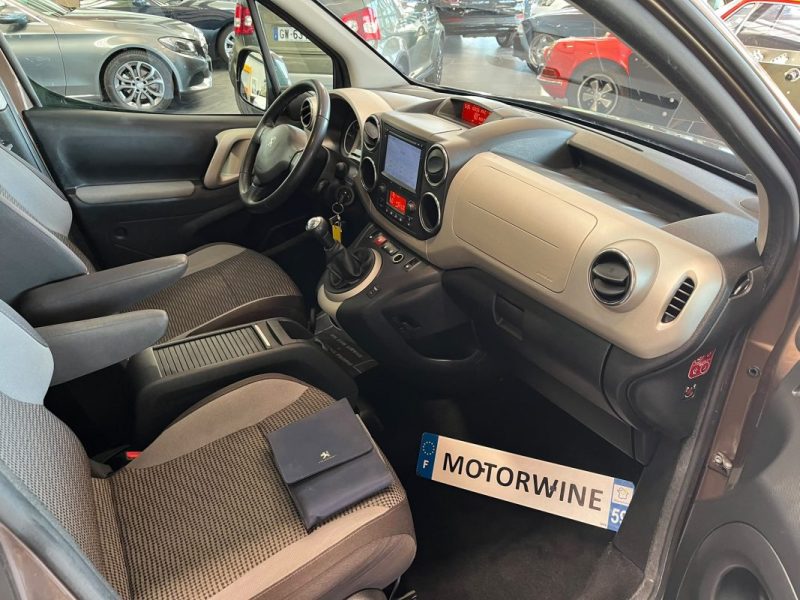 🚗 PEUGEOT Partner 1.6 92 Ch ZENITH 🌞 Toits panoramiques • 📱 Apple CarPlay