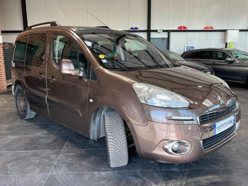 🚗 PEUGEOT Partner 1.6 92 Ch ZENITH 🌞 Toits panoramiques • 📱 Apple CarPlay