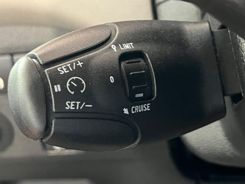 🚗 PEUGEOT Partner 1.6 92 Ch ZENITH 🌞 Toits panoramiques • 📱 Apple CarPlay