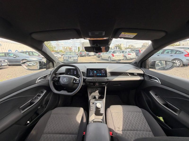 M.G. MG3 1.5 HYBRID+ 195 COMFORT PLUS fbl kma état neuf