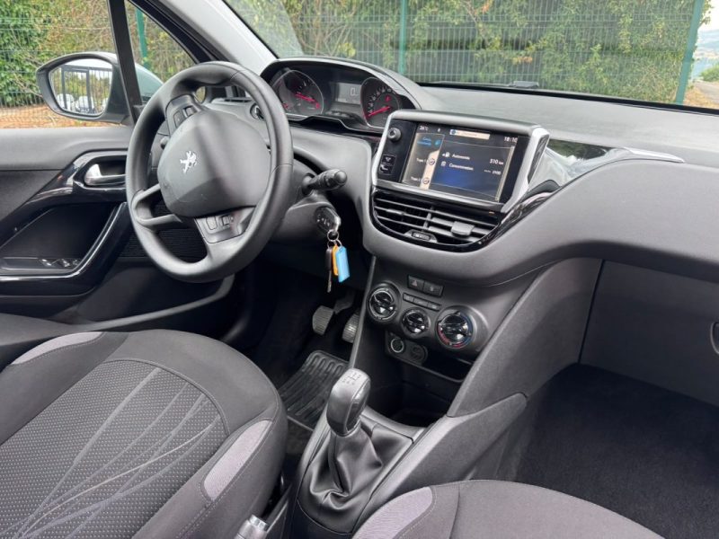 PEUGEOT 208 1.4 HDI 70cv /⭐️ SUIVIE COMPLET / FACTURE⭐️DISTRIBUTION FACTURE 