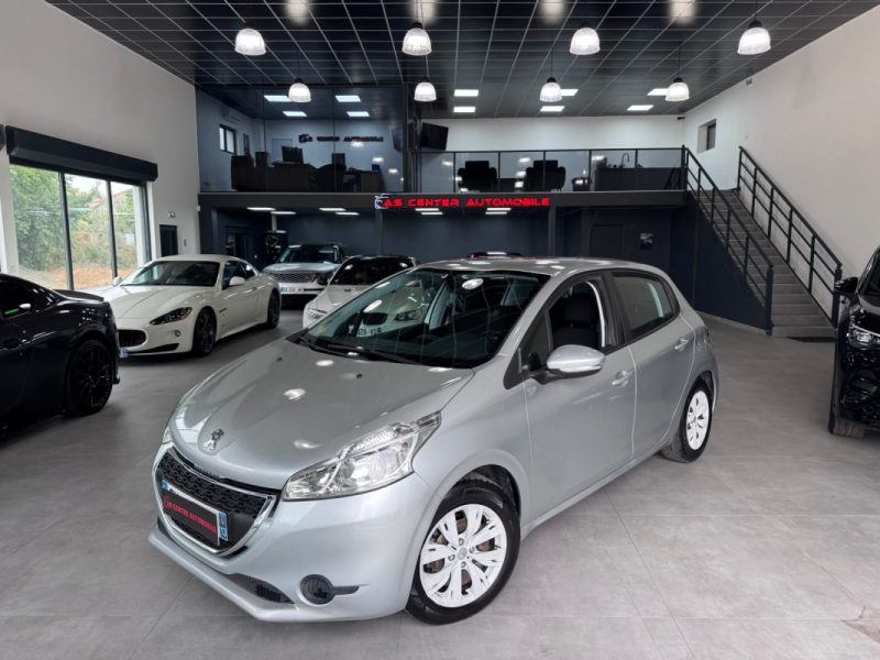PEUGEOT 208 1.4 HDI 70cv /⭐️ SUIVIE COMPLET / FACTURE⭐️DISTRIBUTION FACTURE 