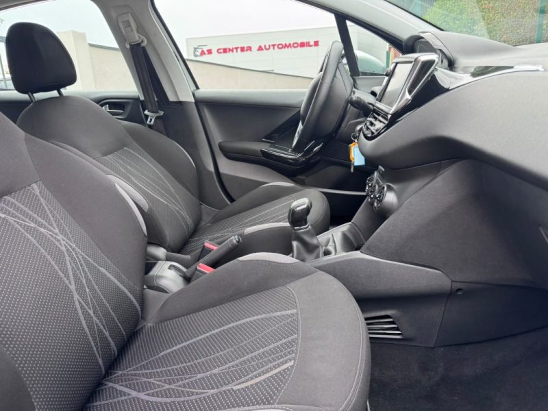PEUGEOT 208 1.4 HDI 70cv /⭐️ SUIVIE COMPLET / FACTURE⭐️DISTRIBUTION FACTURE 