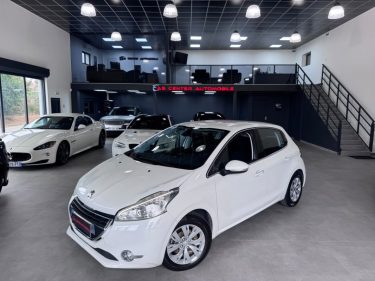 PEUGEOT 208 1.4 HDI 70cv GPS / 107 000km / ✅distri neuf / ✅SUIVIE COMPLET AVEC FACTURE