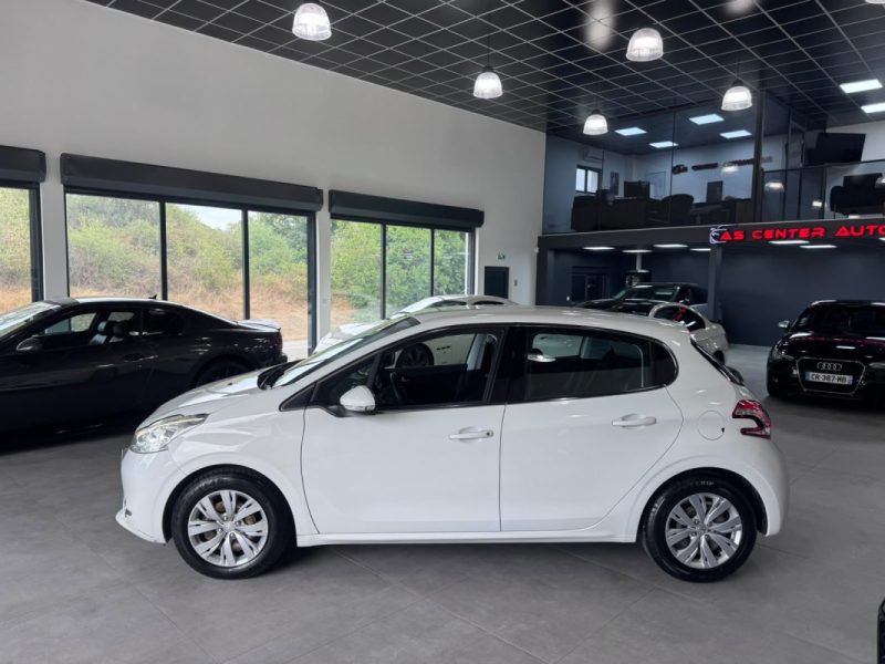 PEUGEOT 208 1.4 HDI 70cv GPS / 107 000km / ✅distri neuf / ✅SUIVIE COMPLET AVEC FACTURE