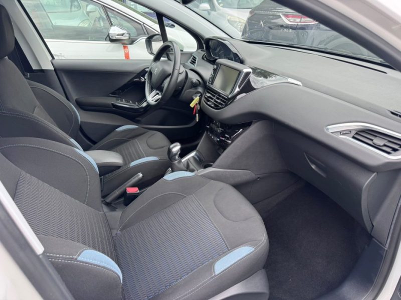 PEUGEOT 208 1.4 HDI 70cv GPS / 107 000km / ✅distri neuf / ✅SUIVIE COMPLET AVEC FACTURE