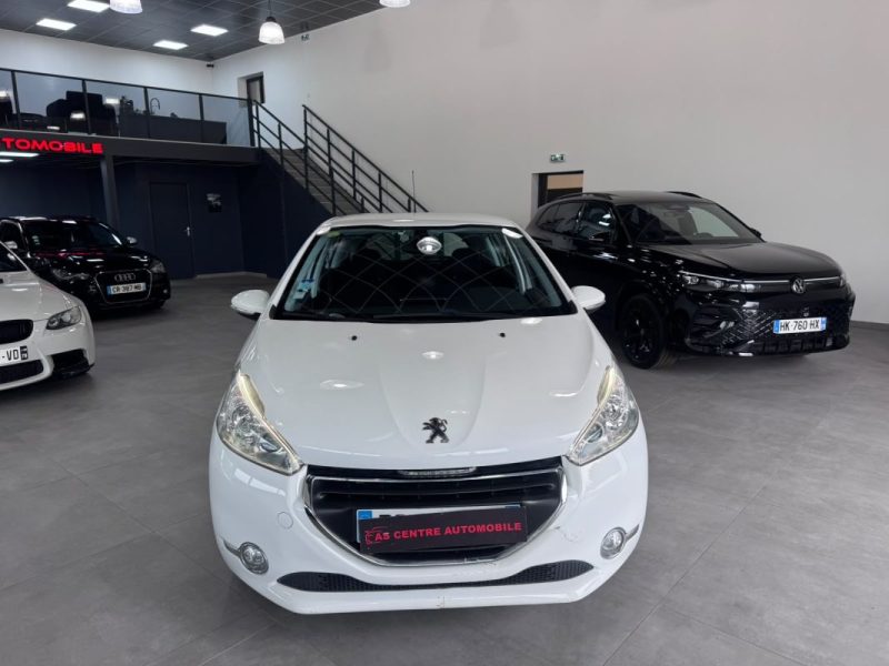 PEUGEOT 208 1.4 HDI 70cv GPS / 107 000km / ✅distri neuf / ✅SUIVIE COMPLET AVEC FACTURE