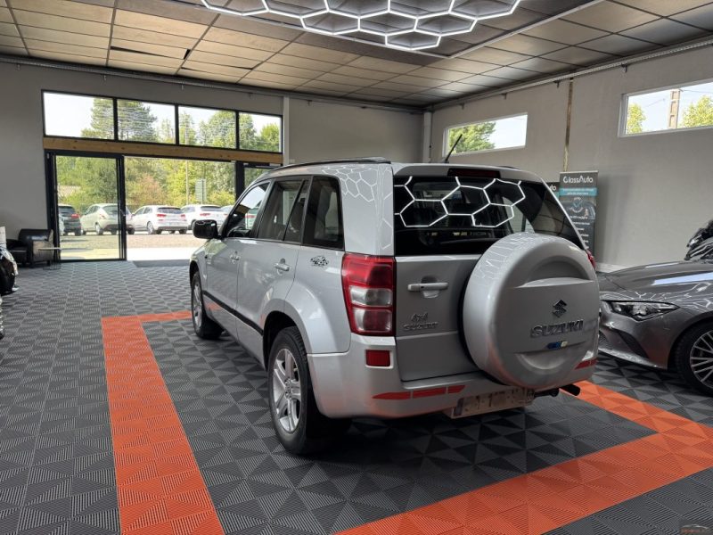 SUZUKI GRAND VITARA II 2.0 VVT 140CV  LUXE BVA  - GARANTIE 12 - 60 MOIS 2006