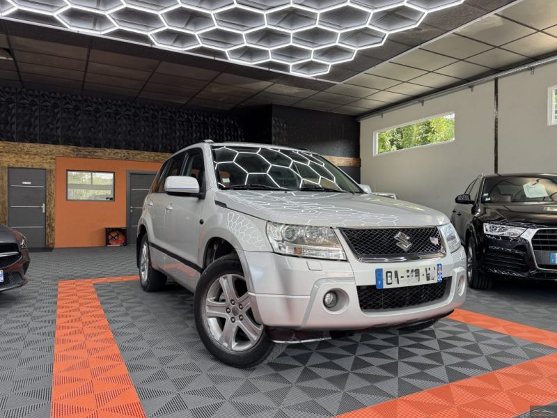 SUZUKI GRAND VITARA II 2.0 VVT 140CV  LUXE BVA  - GARANTIE 12 - 60 MOIS 2006