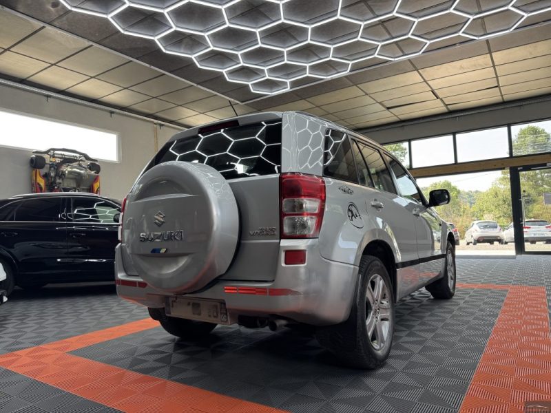 SUZUKI GRAND VITARA II 2.0 VVT 140CV  LUXE BVA  - GARANTIE 12 - 60 MOIS 2006