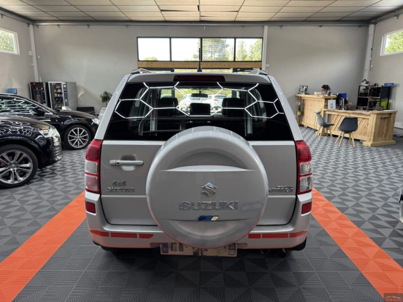 SUZUKI GRAND VITARA II 2.0 VVT 140CV  LUXE BVA  - GARANTIE 12 - 60 MOIS 2006