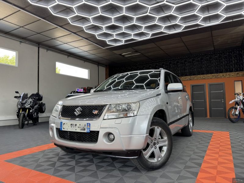 SUZUKI GRAND VITARA II 2.0 VVT 140CV  LUXE BVA  - GARANTIE 12 - 60 MOIS 2006
