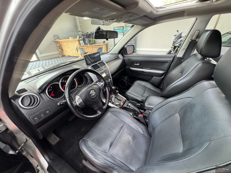 SUZUKI GRAND VITARA II 2.0 VVT 140CV  LUXE BVA  - GARANTIE 12 - 60 MOIS 2006