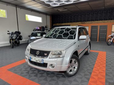SUZUKI GRAND VITARA II 2.0 VVT 140CV  LUXE BVA  - GARANTIE 12 - 60 MOIS 2006