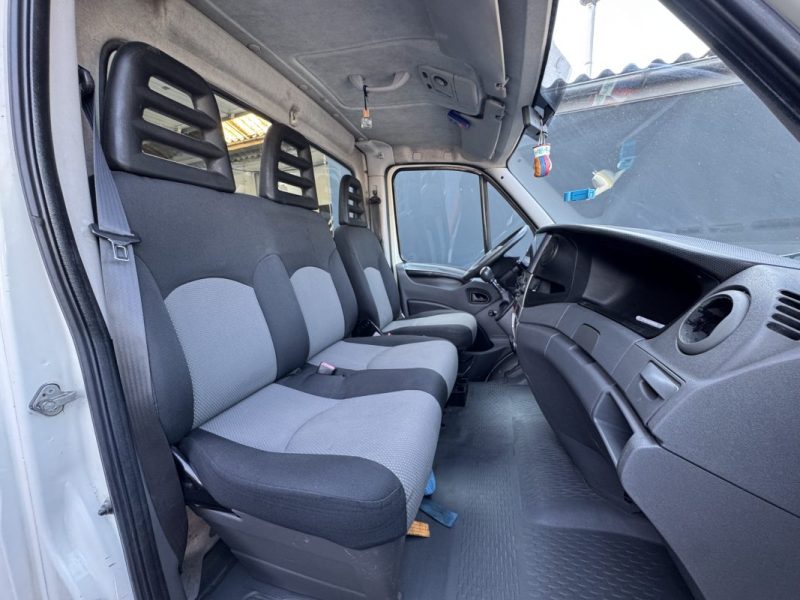 IVECO DAILY 35C15 3.0 D 146Ch 3.5T An2010