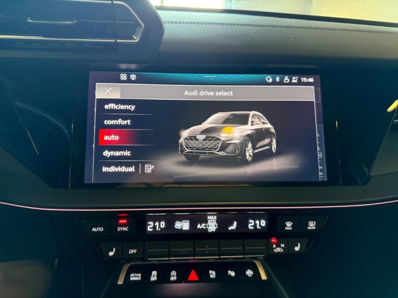 AUDI A3 35 TDI 150 S TRONIC S-LINE / TOIT OUVRANT 
