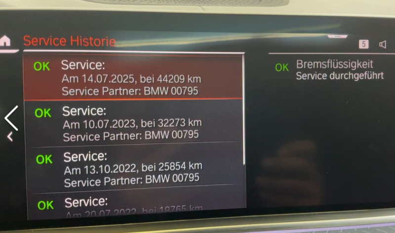 BMW X6 M50I 530 CH BVA8 M PERFORMANCE / TOIT OUVRANT / ENTRETIEN BMW  2020