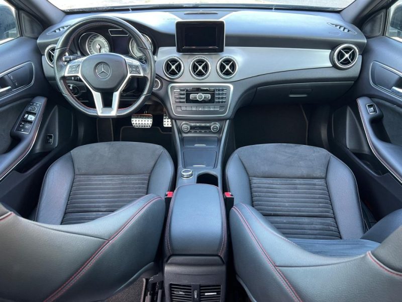 MERCEDES GLA 220 CDI 170 ch FASCINATION PACK AMG 7G-DCT