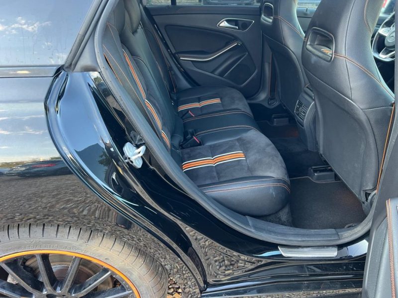 MERCEDES CLA 220 CDI 177 ch SB Shooting INSPIRATION OrangeArt BA