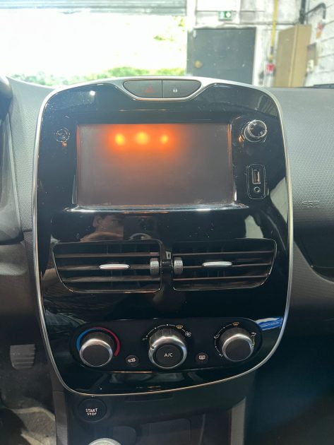 RENAULT CLIO IV TCE 90 GRAPHITE, Régulateur de Vitesse, Sièges Chauffants