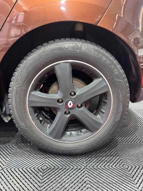 RENAULT CLIO IV TCE 90 GRAPHITE, Régulateur de Vitesse, Sièges Chauffants