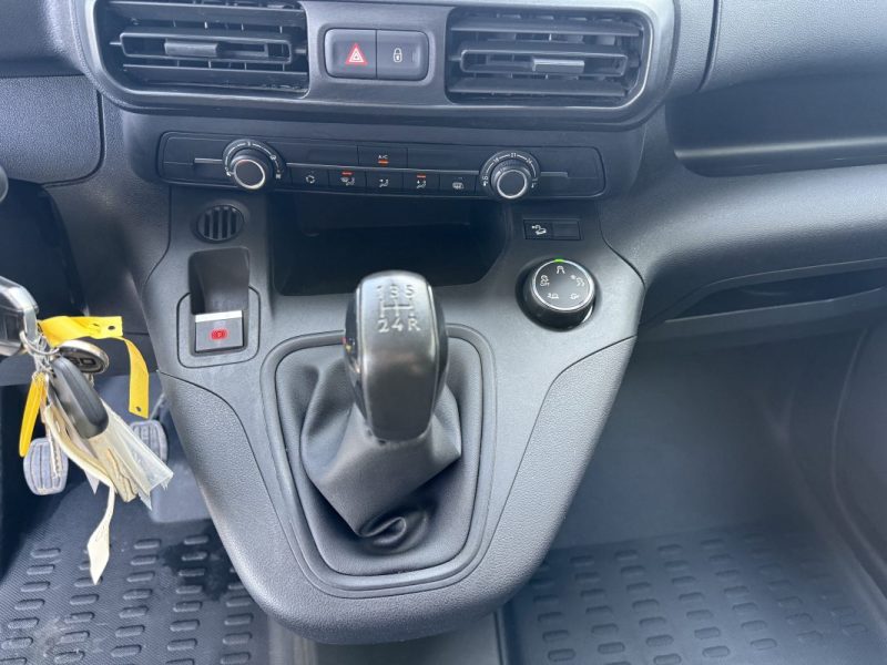PEUGEOT PARTNER 1.5 BLUE HDI 100 3PLACES CAR PLAY 1000KG 2020