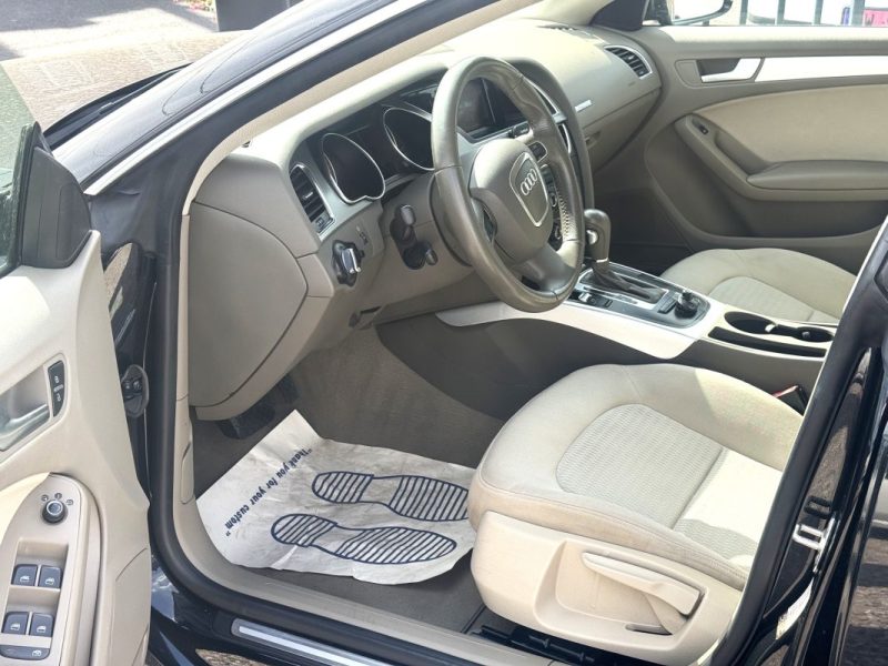 AUDI A5 2.0 TDI 140CV ATTRACTION BVA 