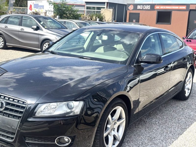AUDI A5 2.0 TDI 140CV ATTRACTION BVA 