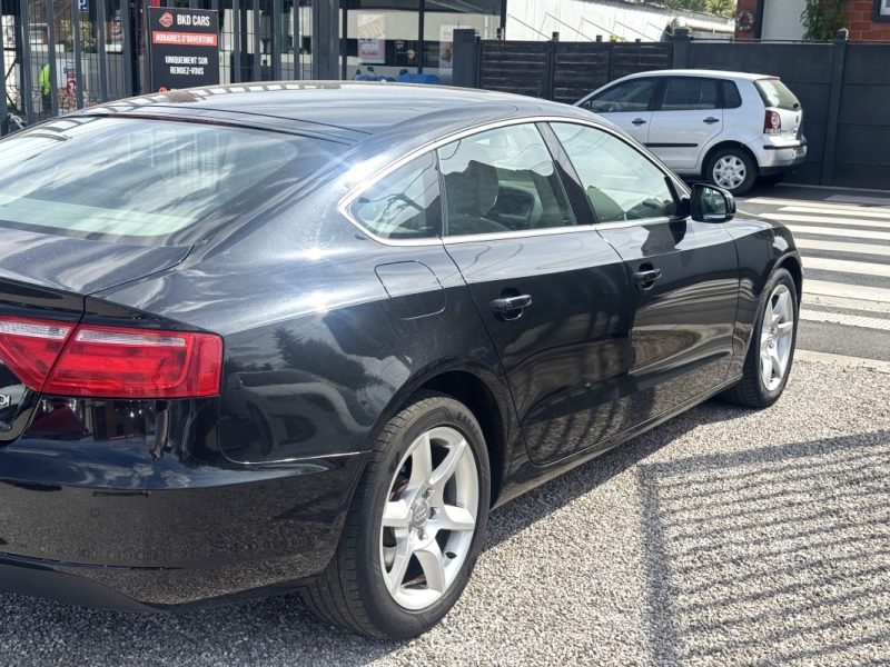 AUDI A5 2.0 TDI 140CV ATTRACTION BVA 
